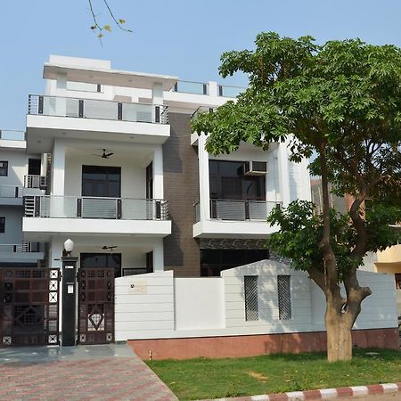The Abodes House Hotel Greater Noida Ngoại thất bức ảnh