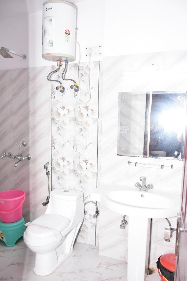 The Abodes House Hotel Greater Noida Ngoại thất bức ảnh